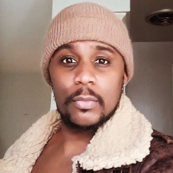 Poshmark profile picture for @through